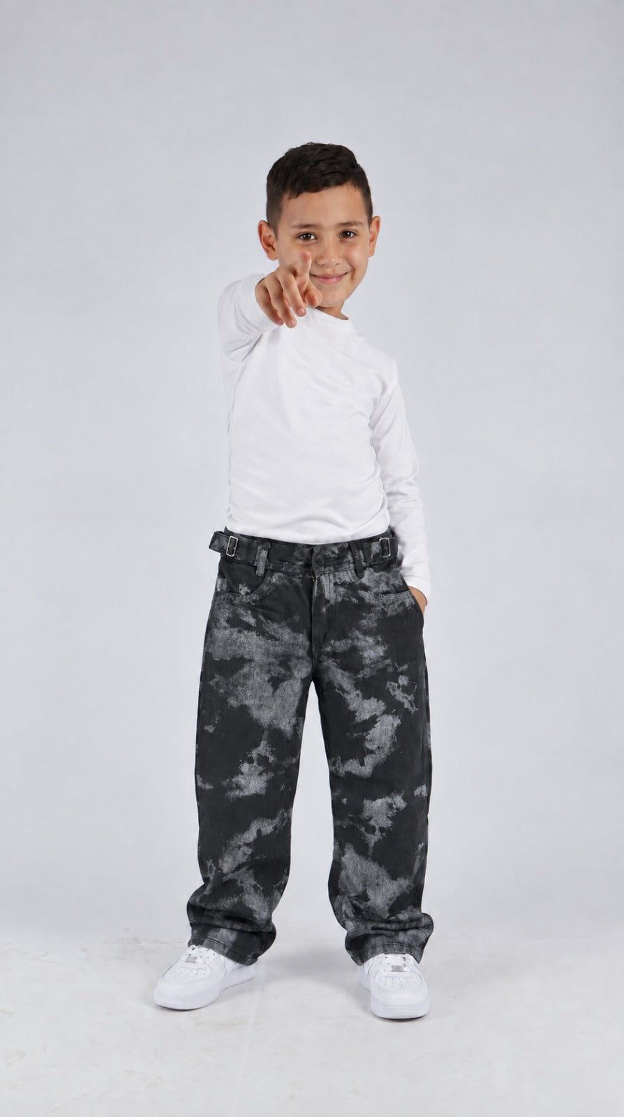 TITAN PRINT BLACK