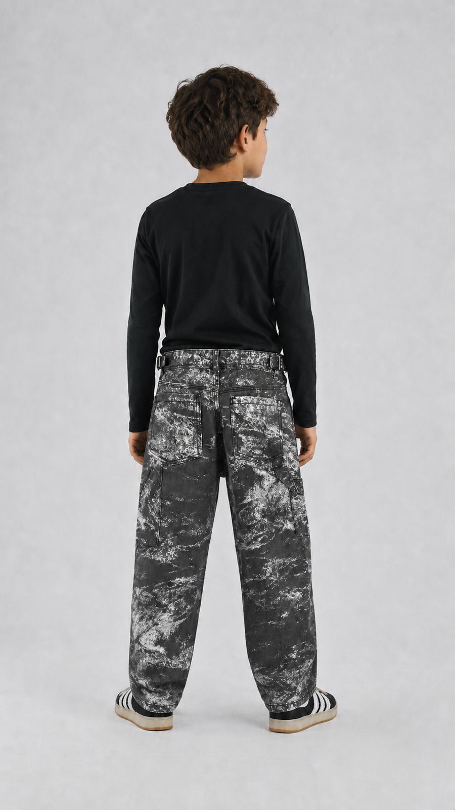 TITAN PRINT GREY