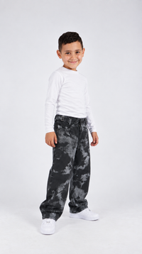 TITAN PRINT BLACK