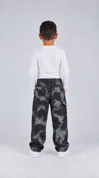 TITAN PRINT BLACK